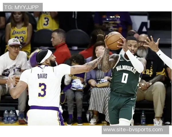 美记分析浓眉交易可能性第三方球队参与雄鹿篮网快船湖人皆有机会