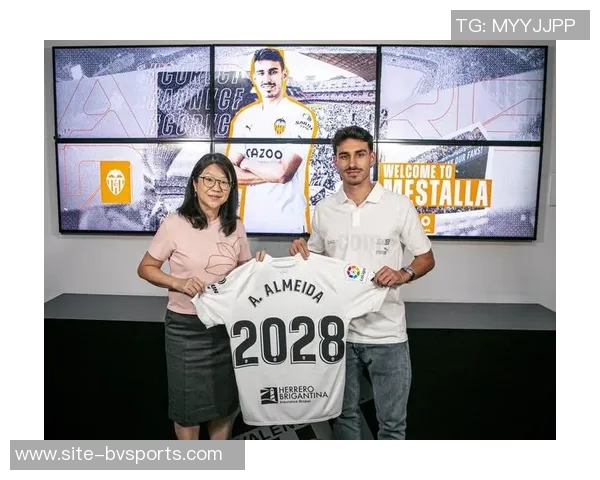 安德烈阿尔梅达频繁更换经纪公司一年内转战三家引发关注