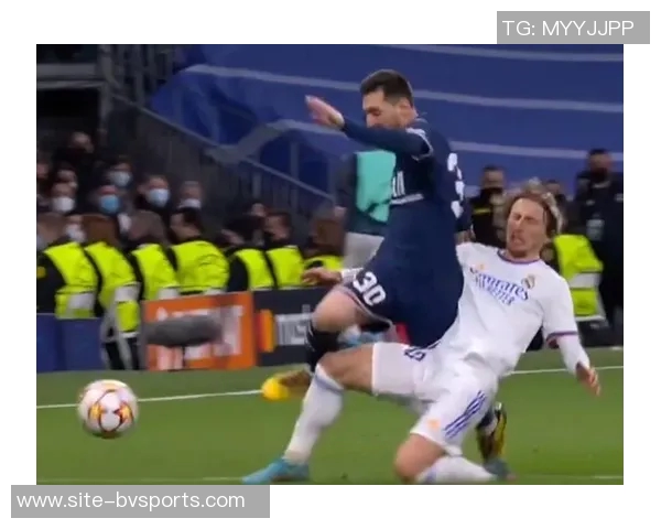 普利西奇坦言崇拜菲戈梅西赞叹莫德里奇训练的神奇魅力